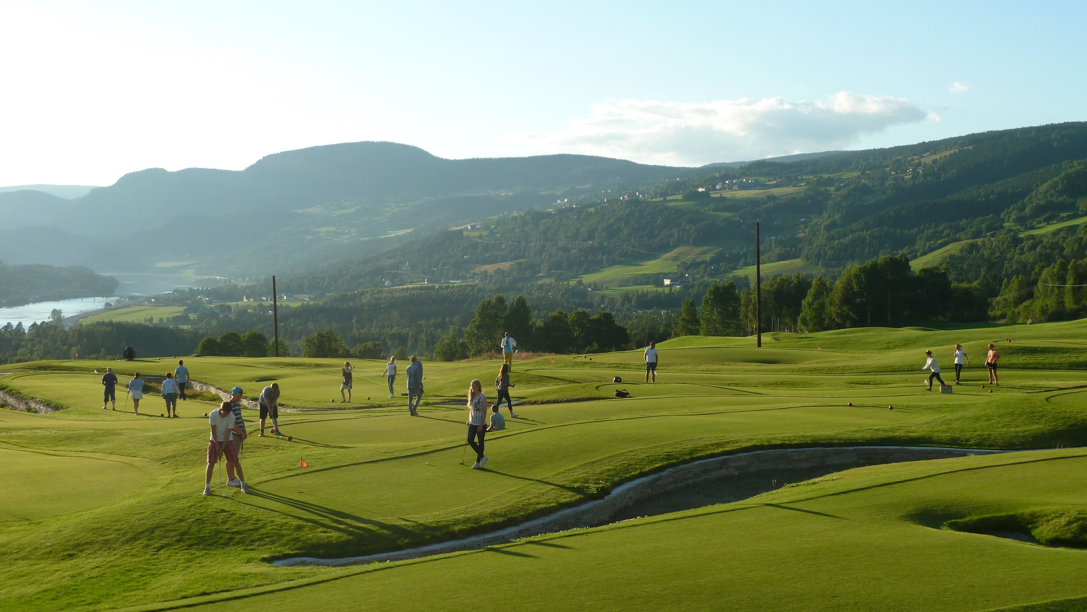 The golf court Nermo Hotell