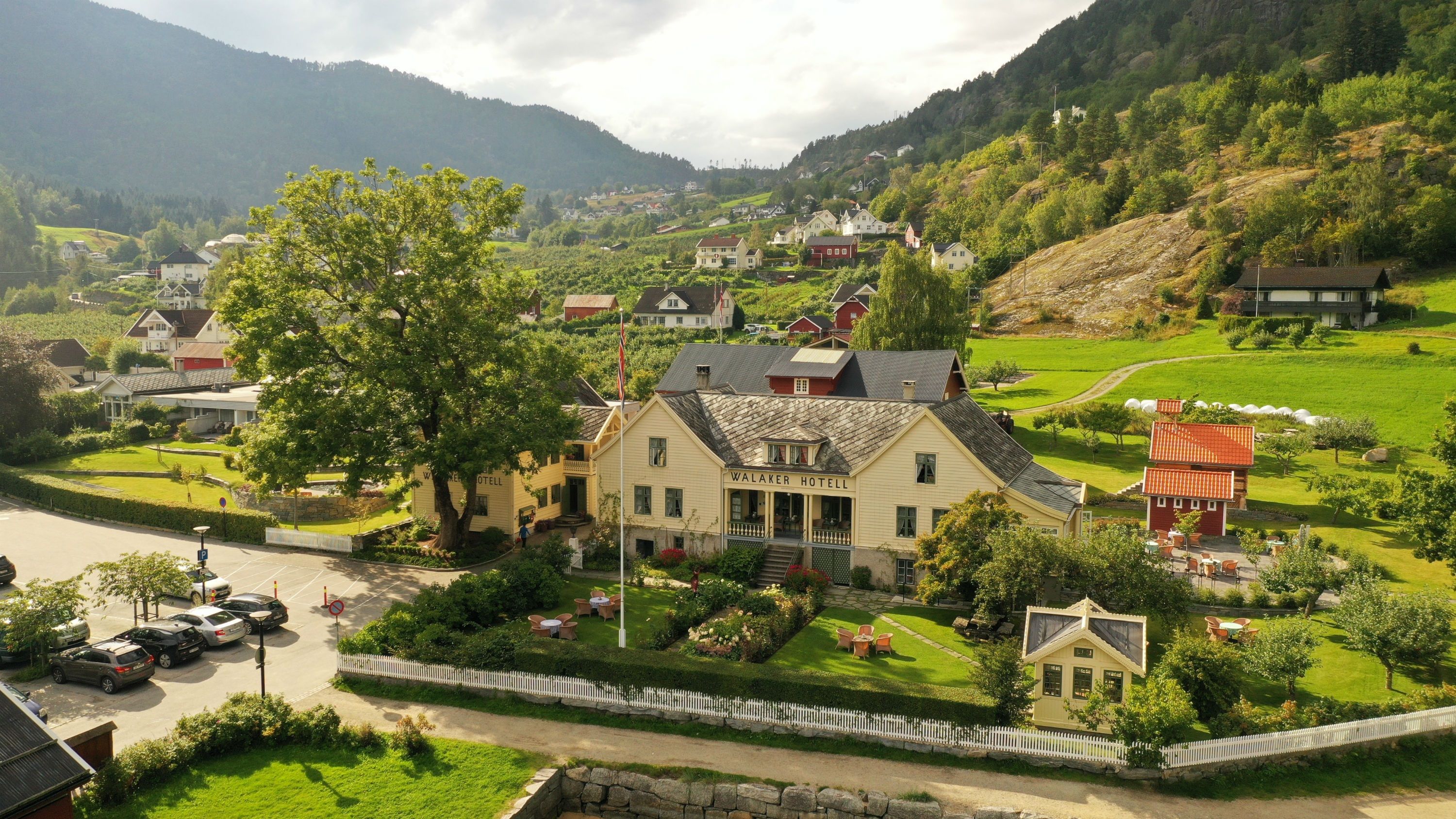 Walaker Hotell