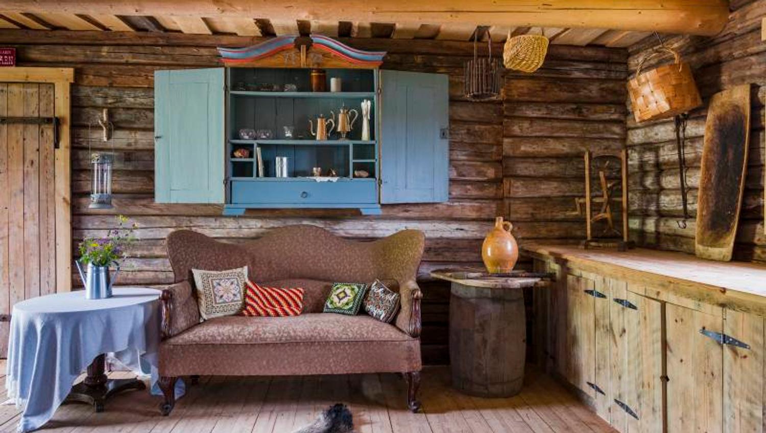 old livingroom