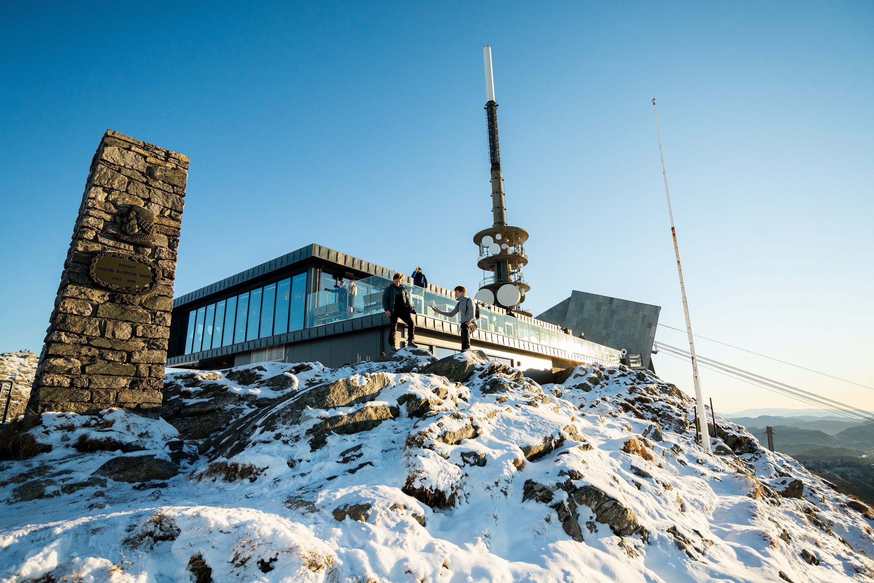 Winter at Mount Ulriken and the restaurant Skyskraperen
