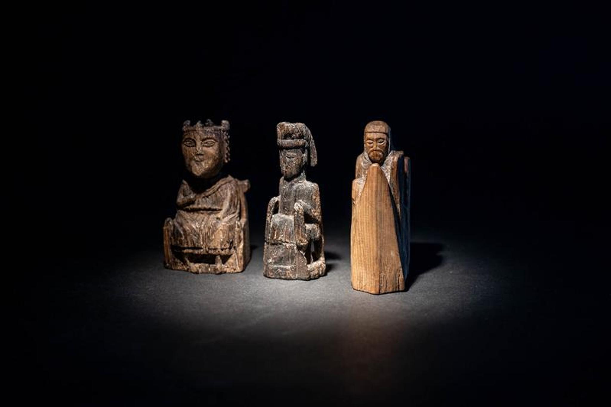 Game pieces in Bryggens Museum