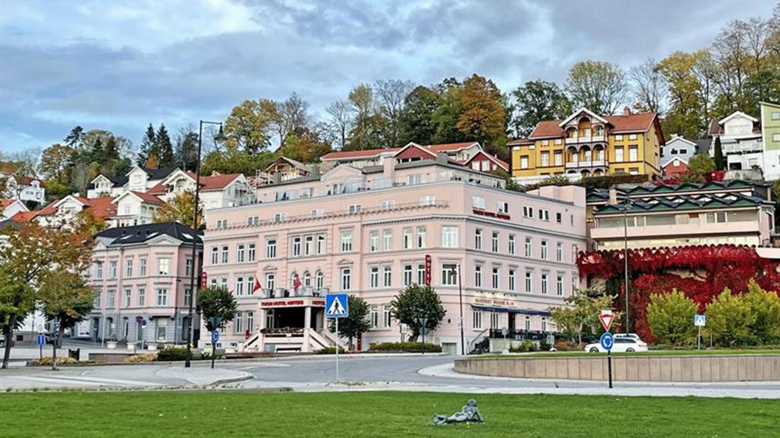 Thon Hotel Høyers in the center of Skien