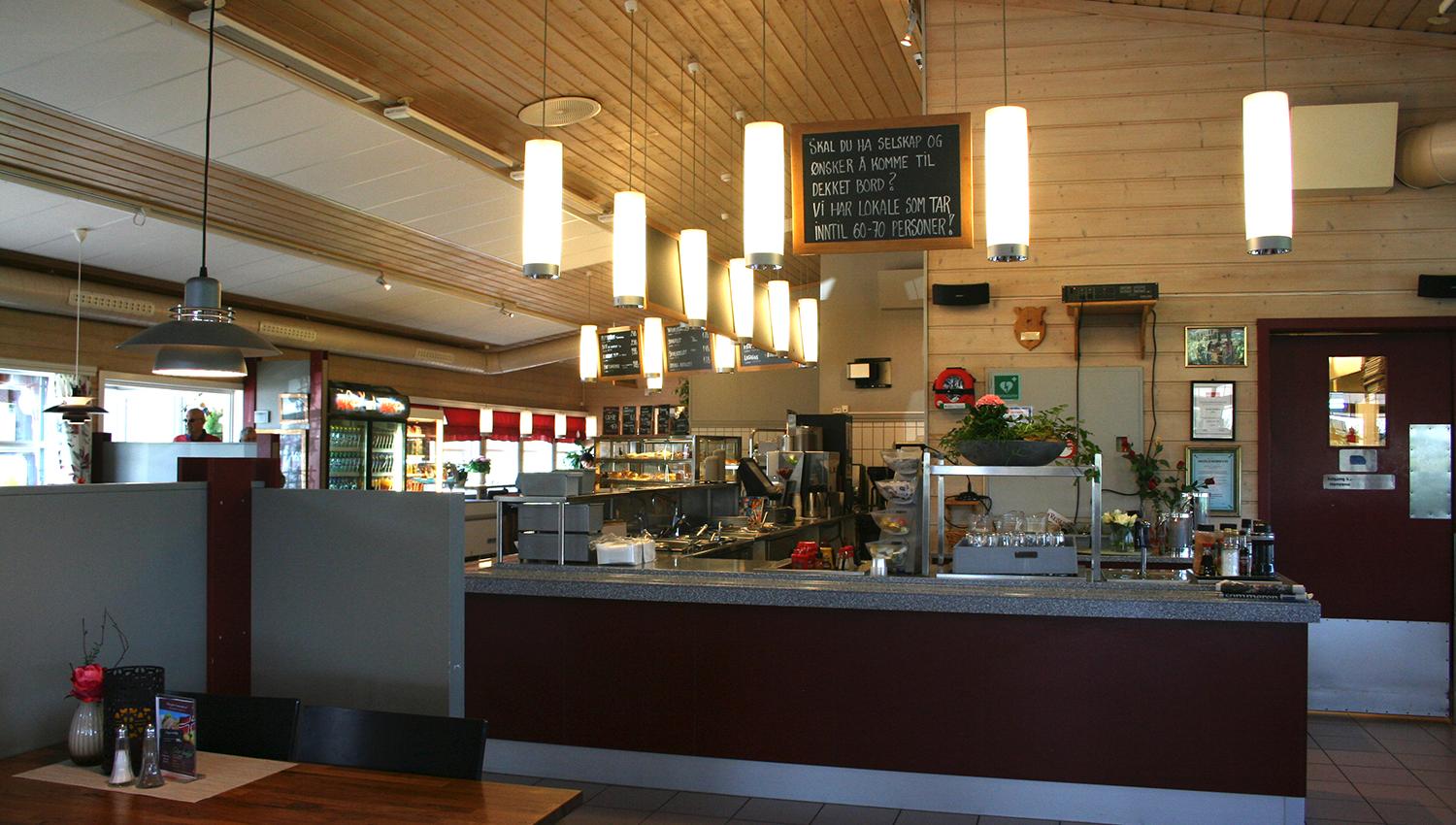 restauranten på Aarnes Kafeteria