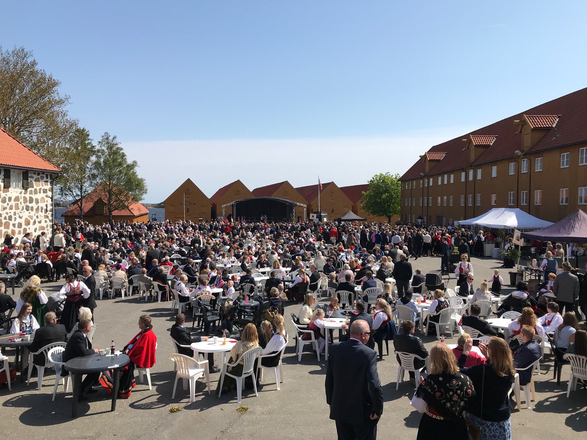 Crowd at Fredriksvern Verft