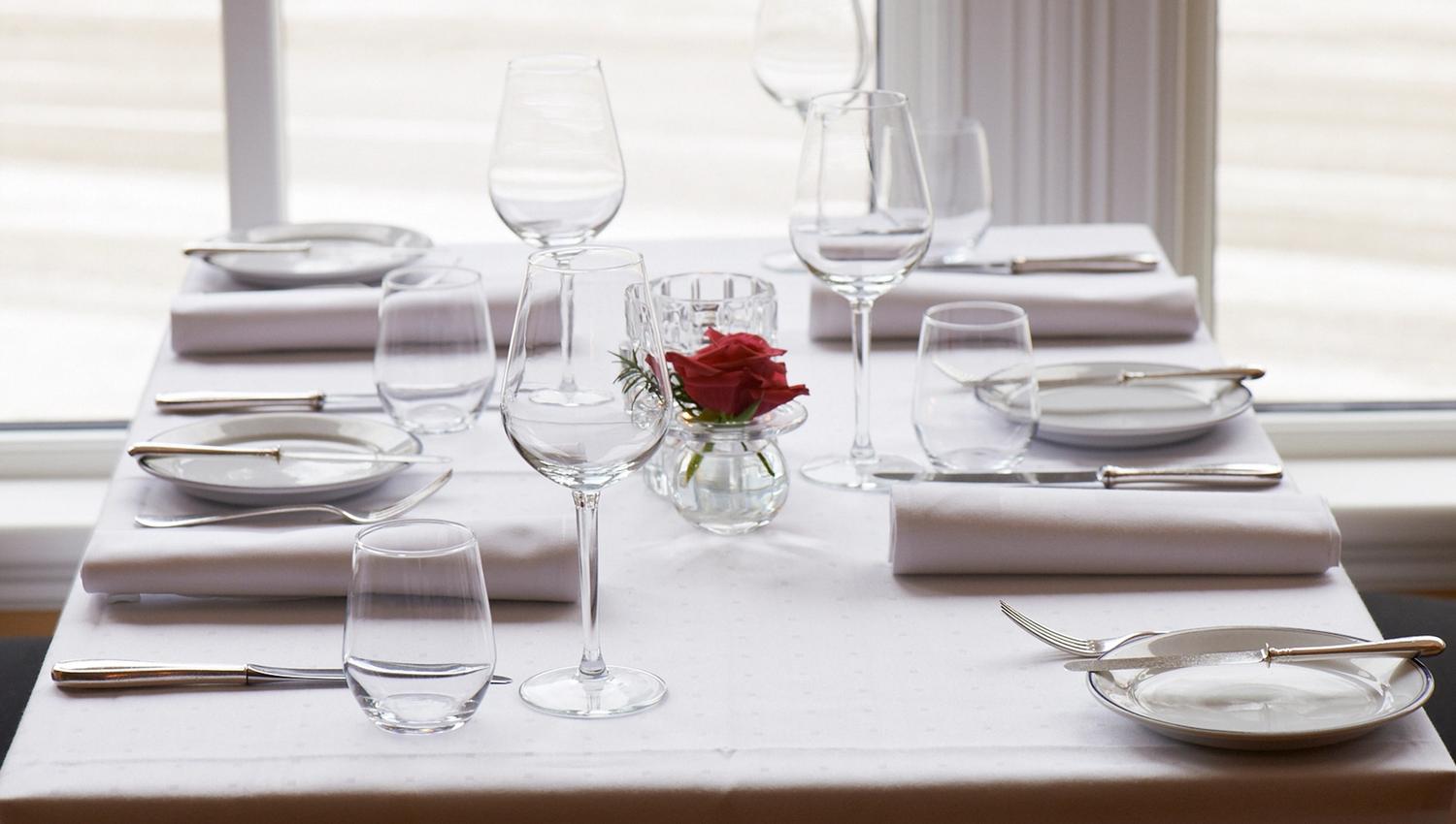 Set table
