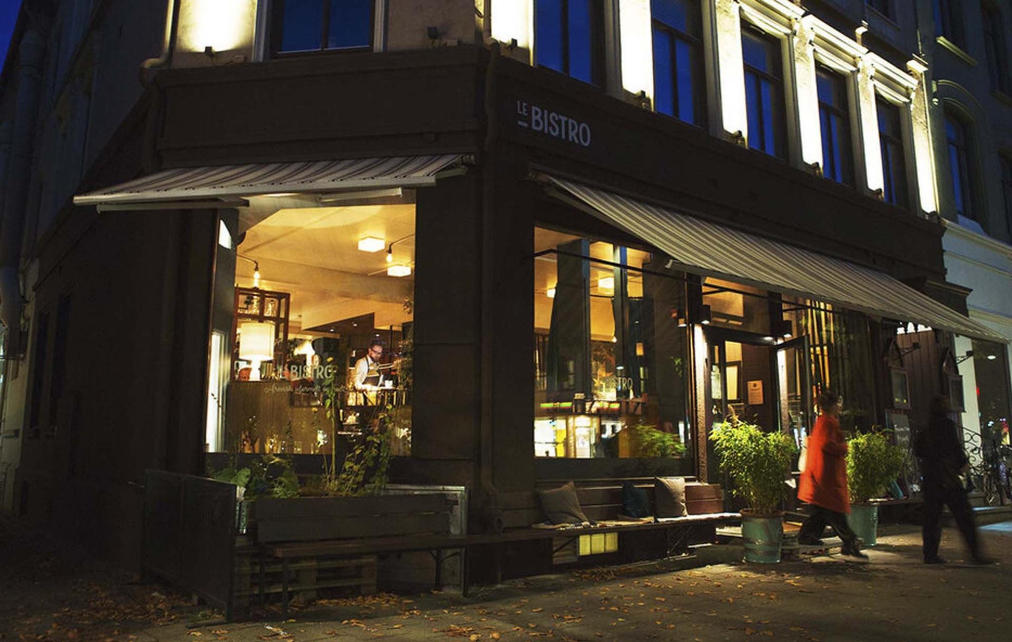 Le Bistro