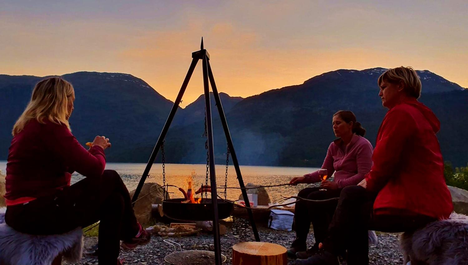 Mikrohyttene i Åkrafjorden