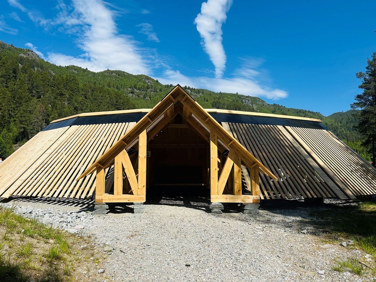 gapahuk på Reinparken sykkelpark