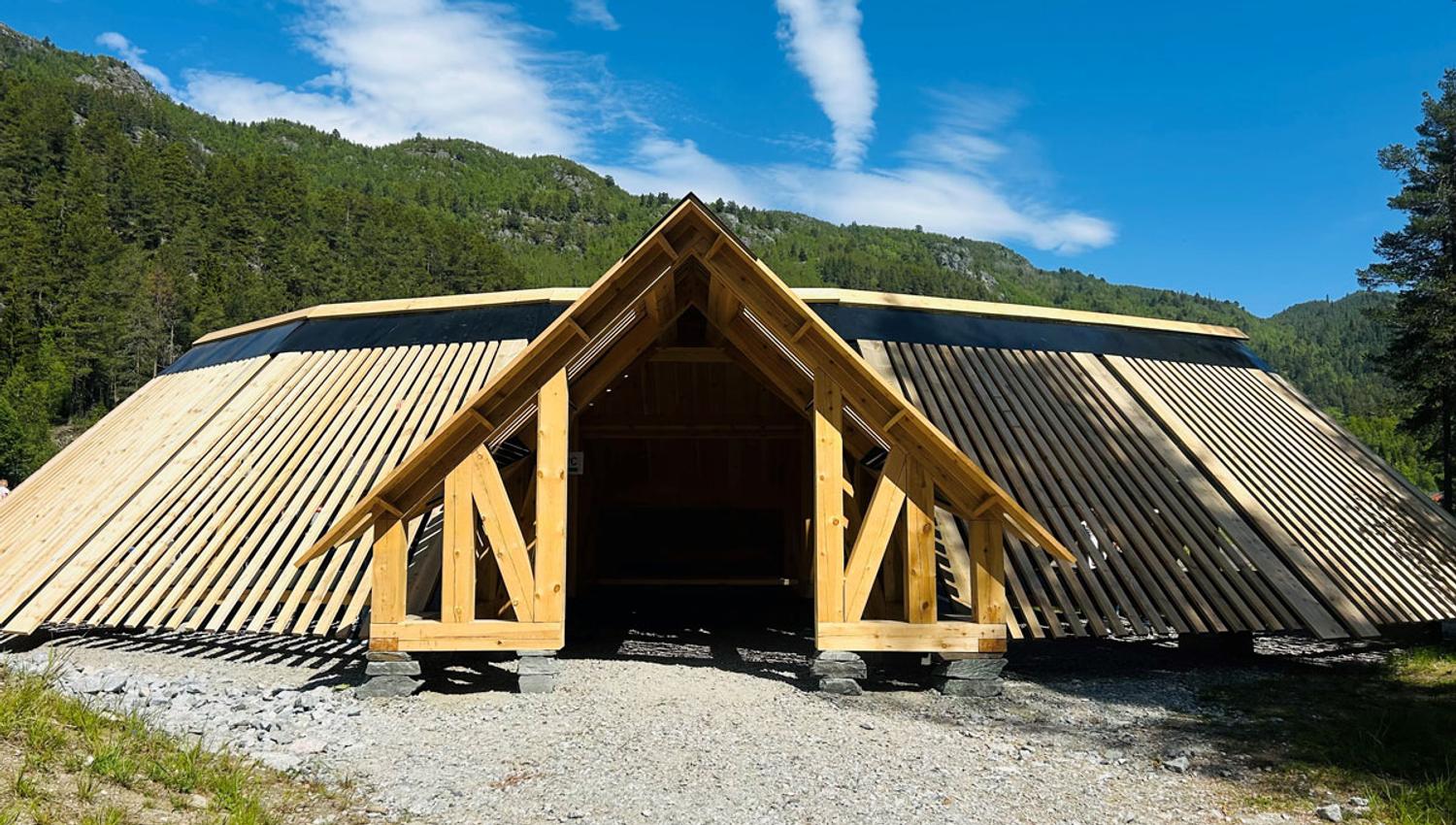 gapahuk på Reinparken sykkelpark
