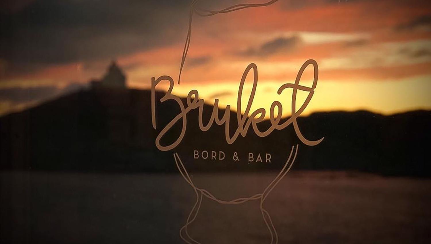 Bruket Bord & Bar