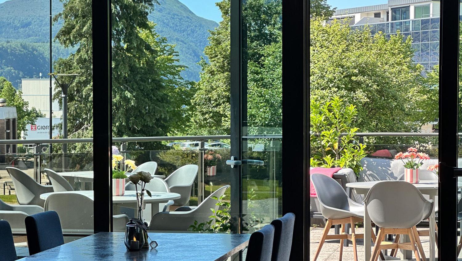 Dinner with a view at Restaurant Varde.
