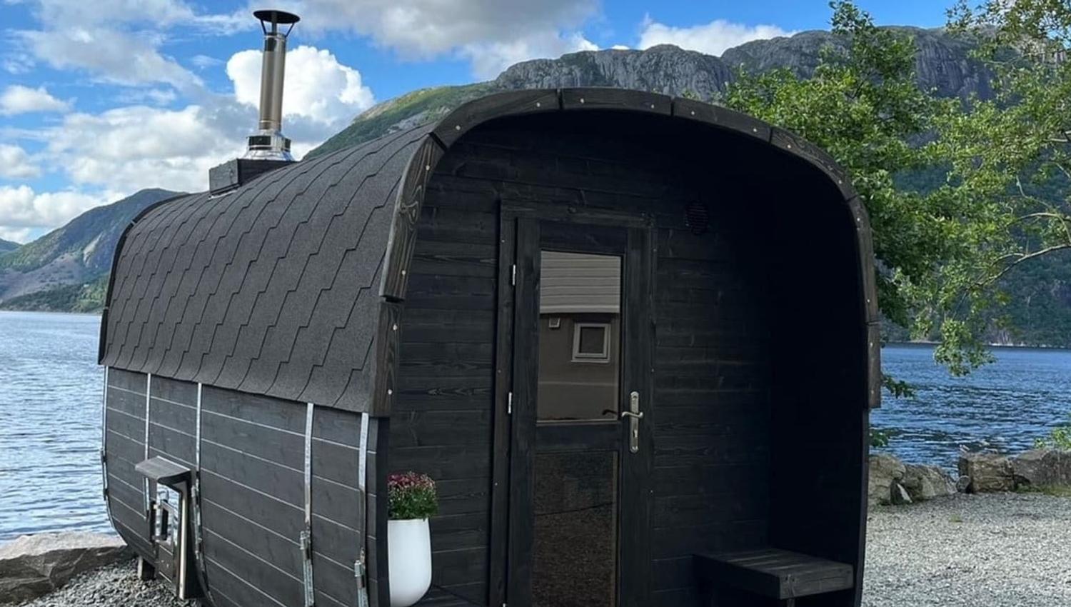 Dirdalstraen Badestue