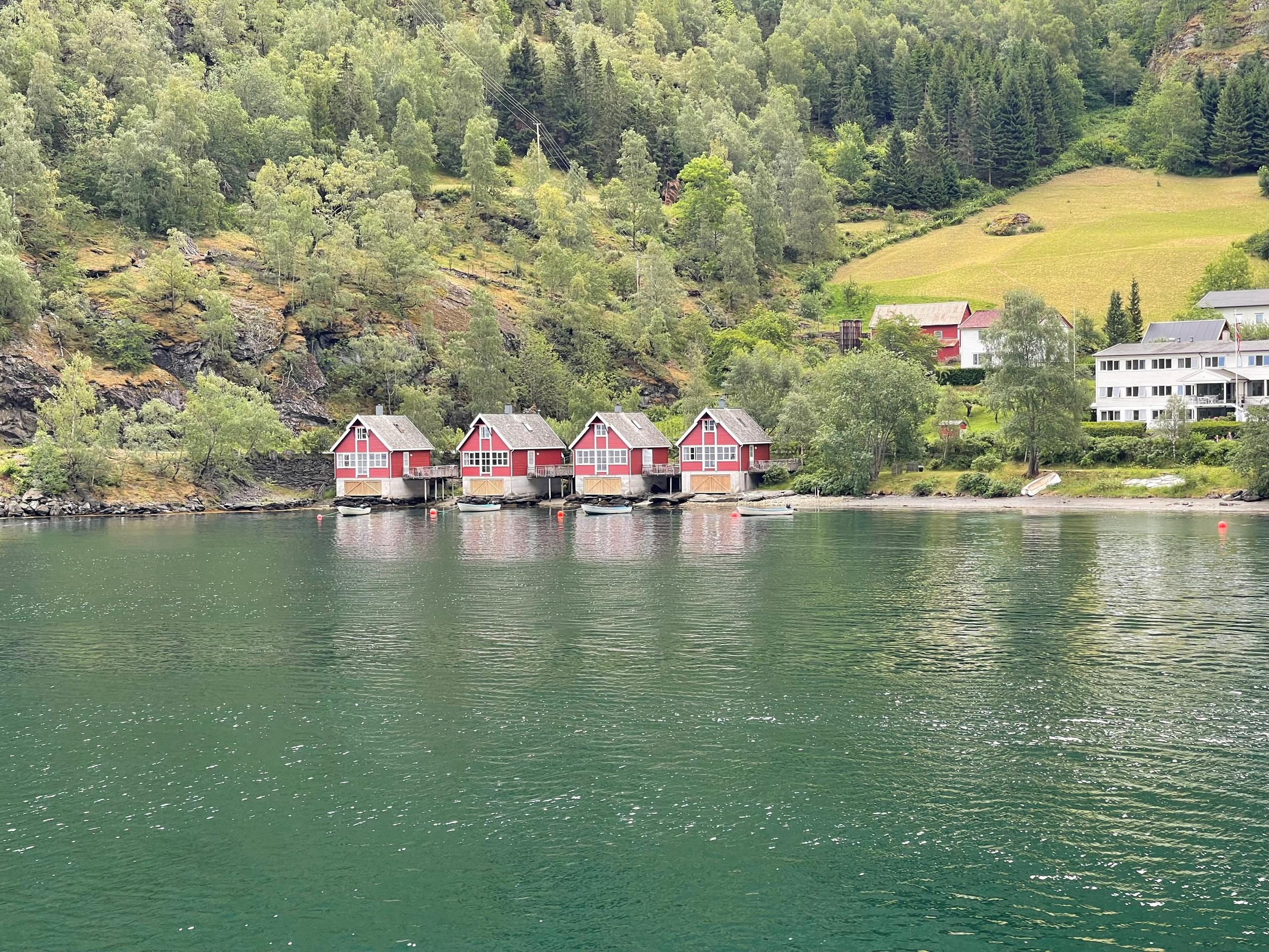 Fretheim Fjordhytter
