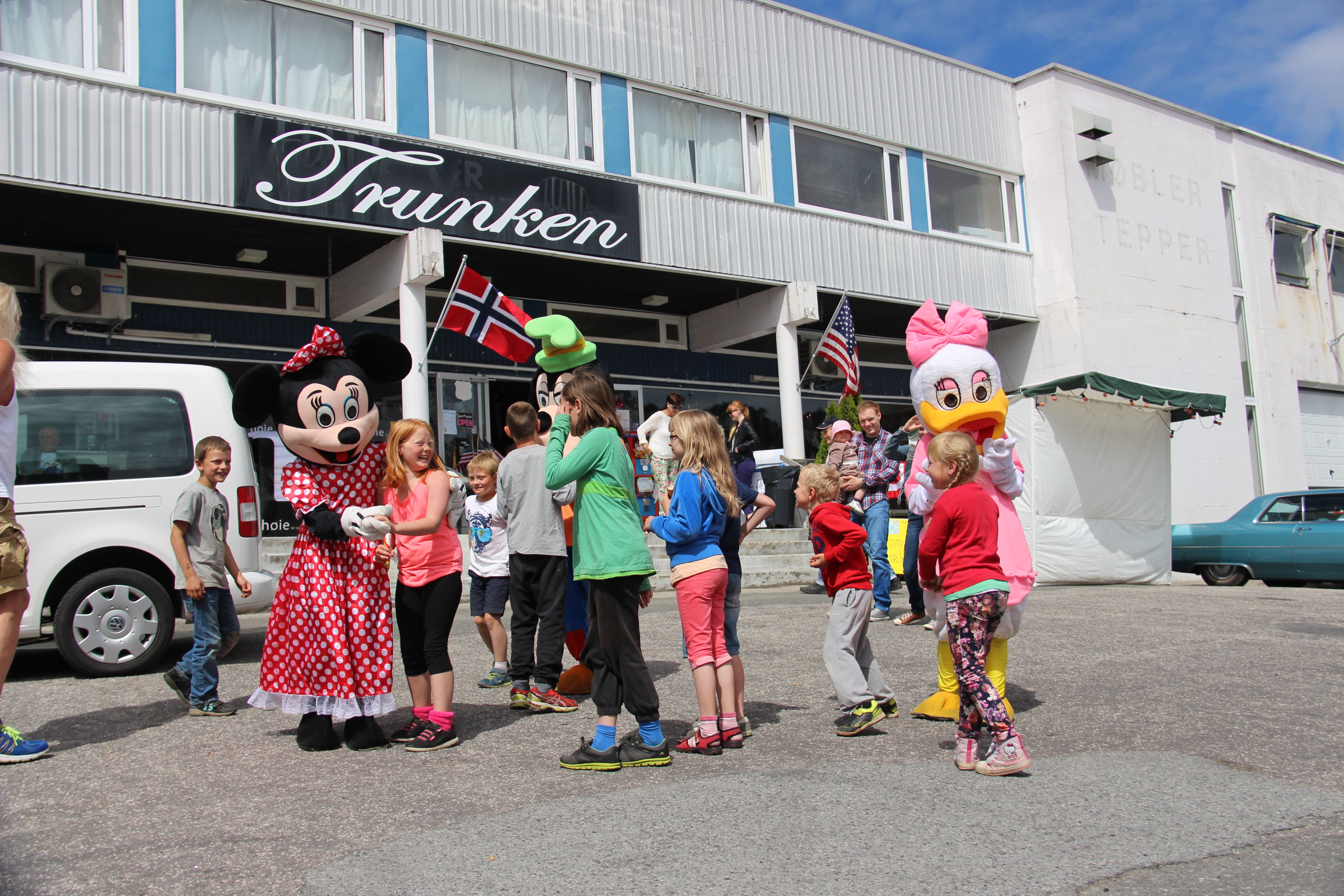 Trunken American Festival