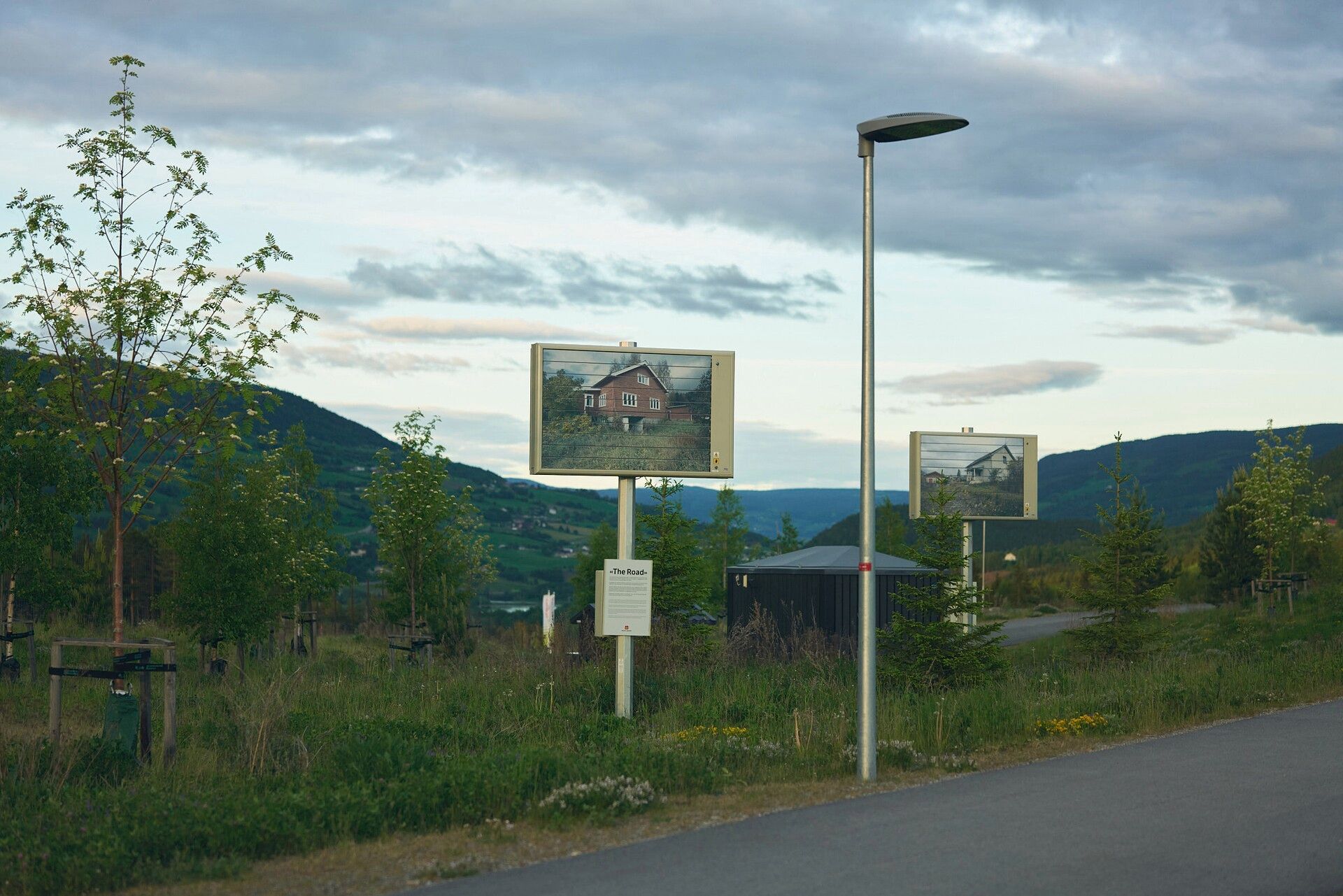 The-Road-Lars-Andreas-Tovey-Kristiansen-2017-.-Kunstlandskap-Gudbrandsdalen--LL-04840_1920- Foto_Ola