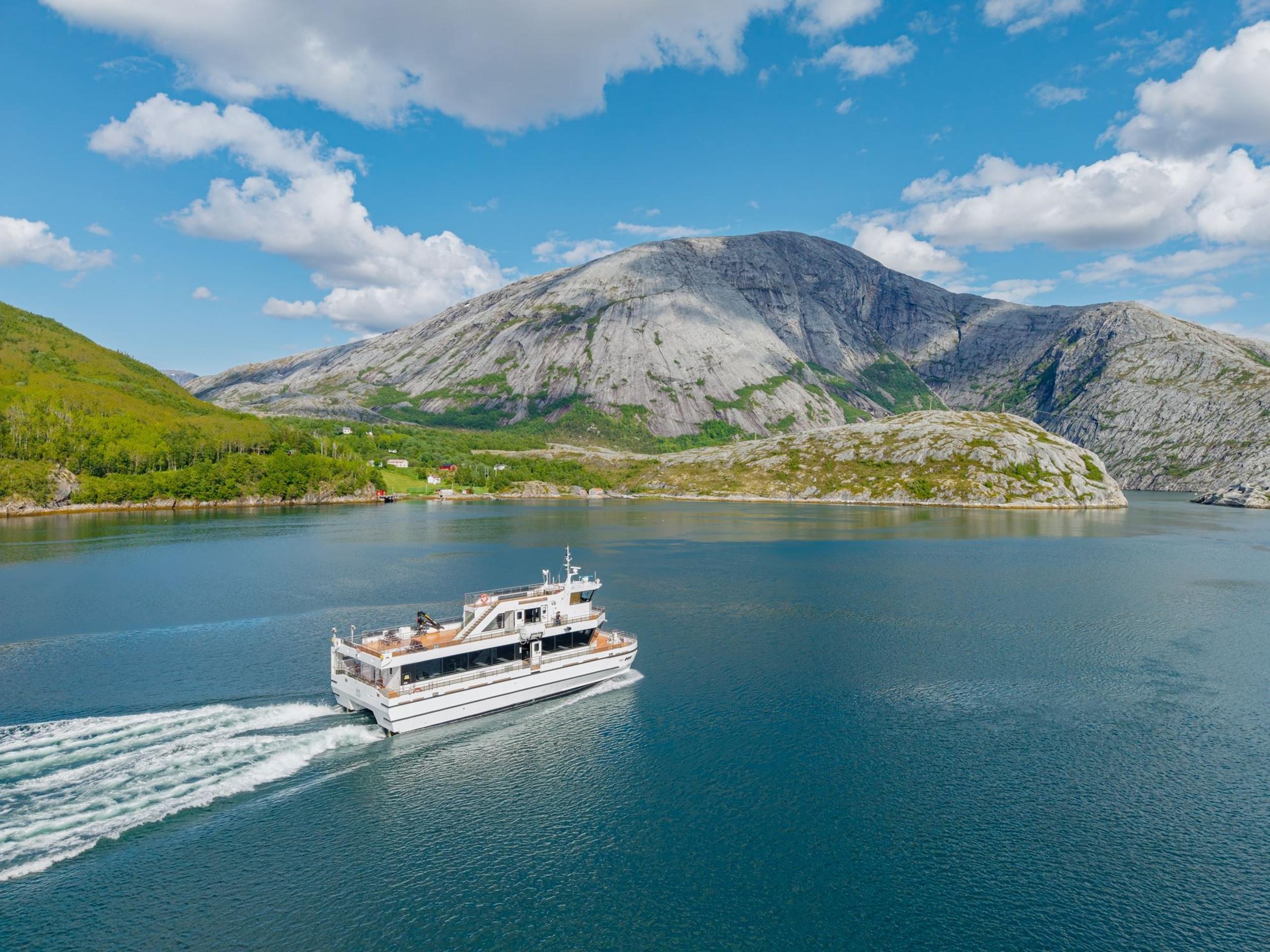 Beiarfjorden and Saltstraumen Cruise from Bodø