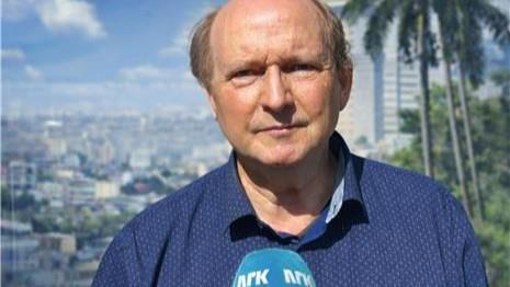 Picture of Arnt Stefansen during an NRK broadcast.