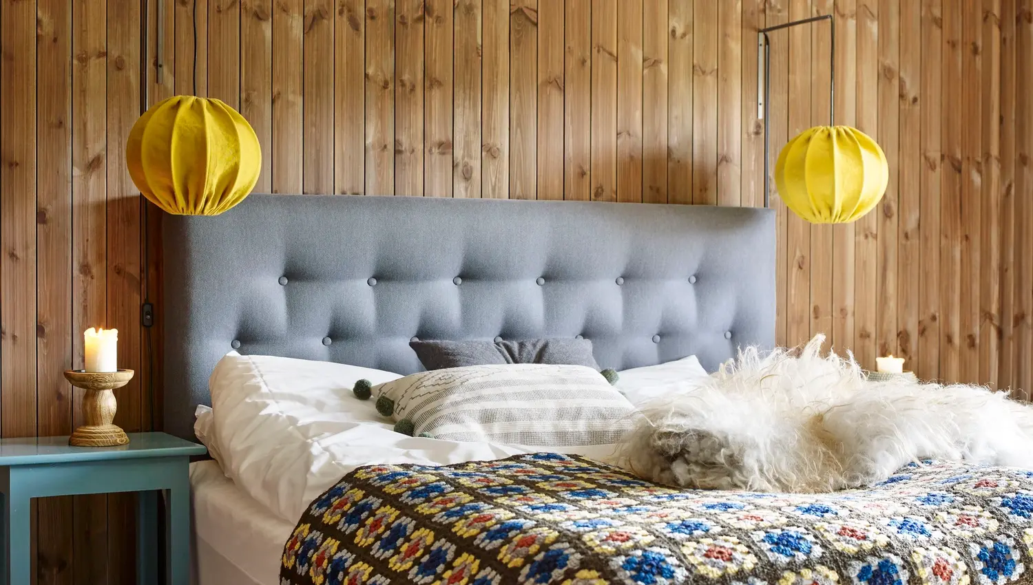 Soverom ved Furuvins Lodge i Stryn, nærme Stryn Turløyper, vakker natur, Skisenter og klatrepark.