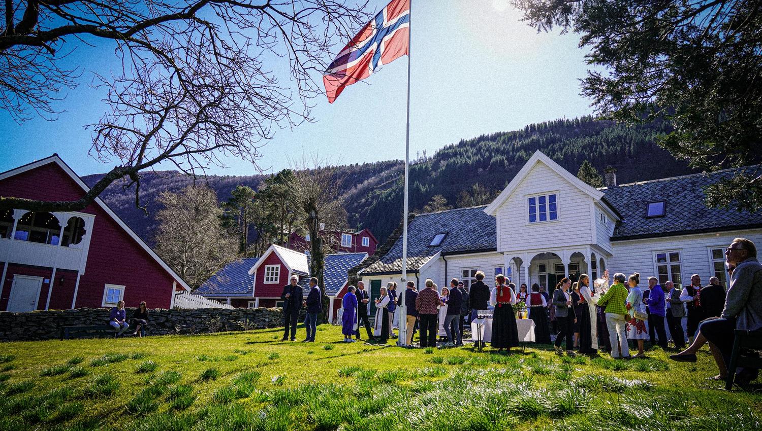 Øvre-Eide Gård