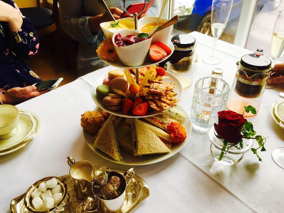 Afternoon-tea