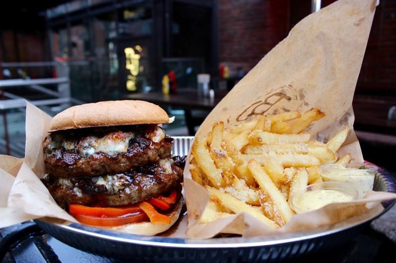 Burger with fries