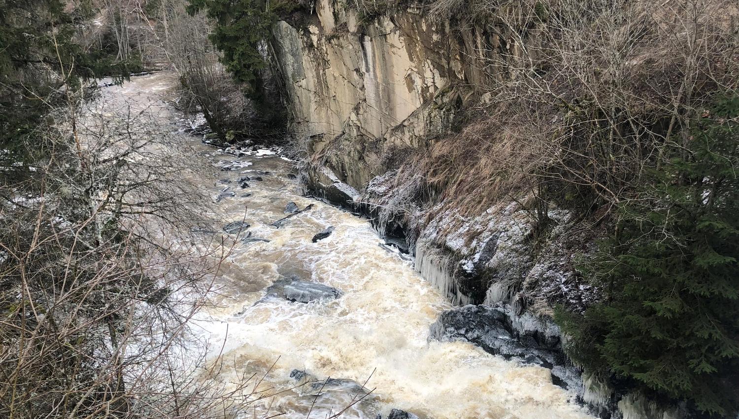 Fossefall i Mysenelva