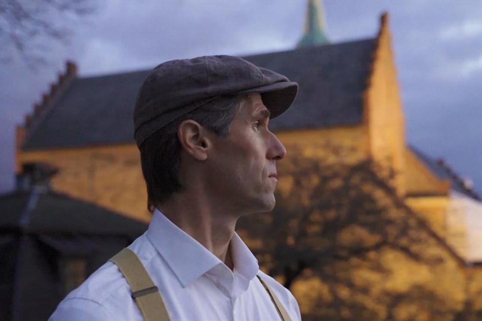 Actor Ross Kolby at Akershus fortress