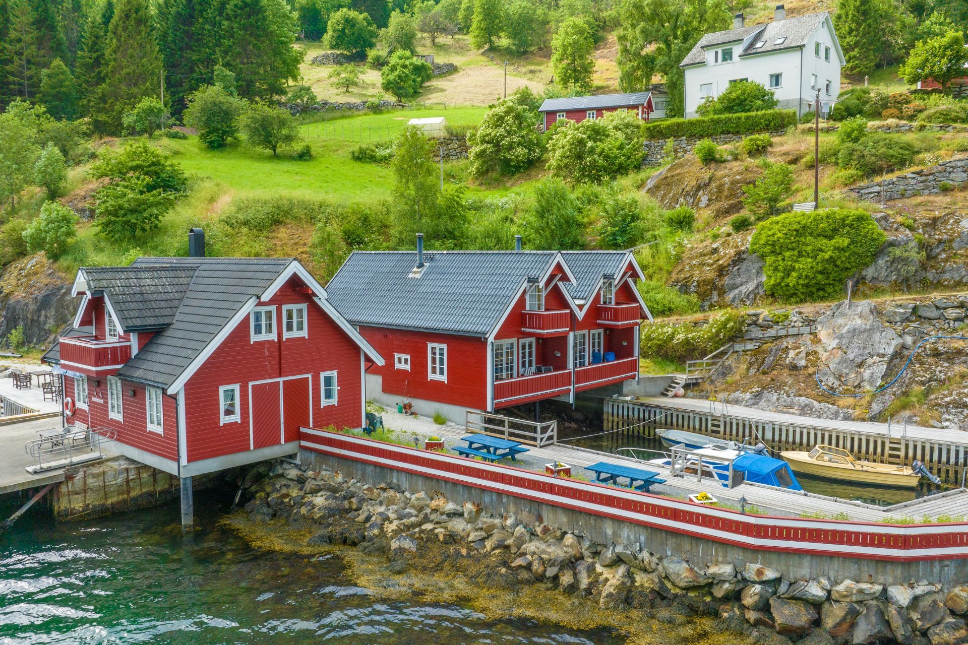 Otterskred Fjordhytter