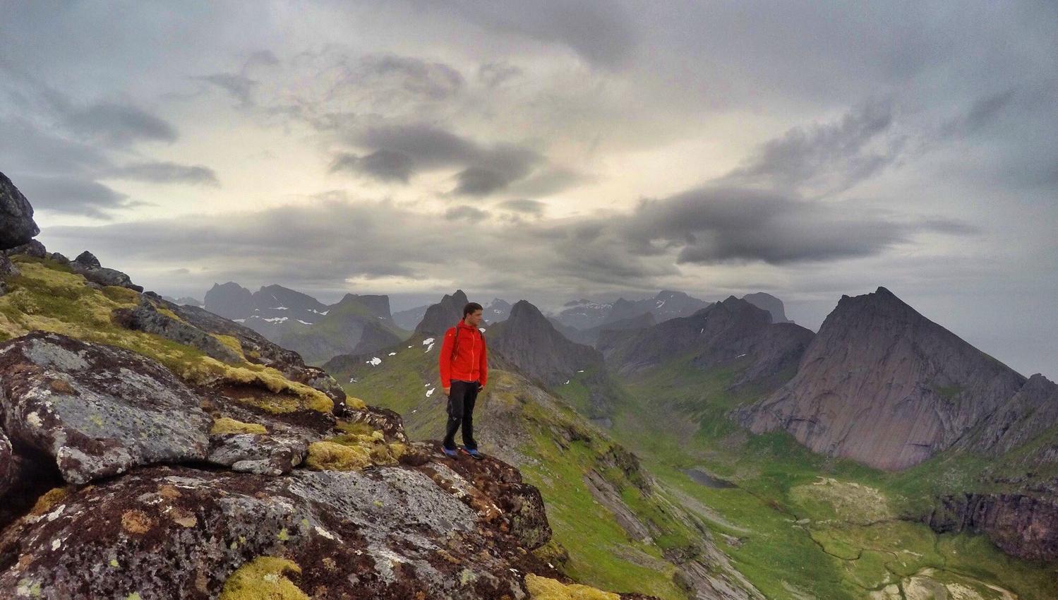 Hiking i Lofotfjellene