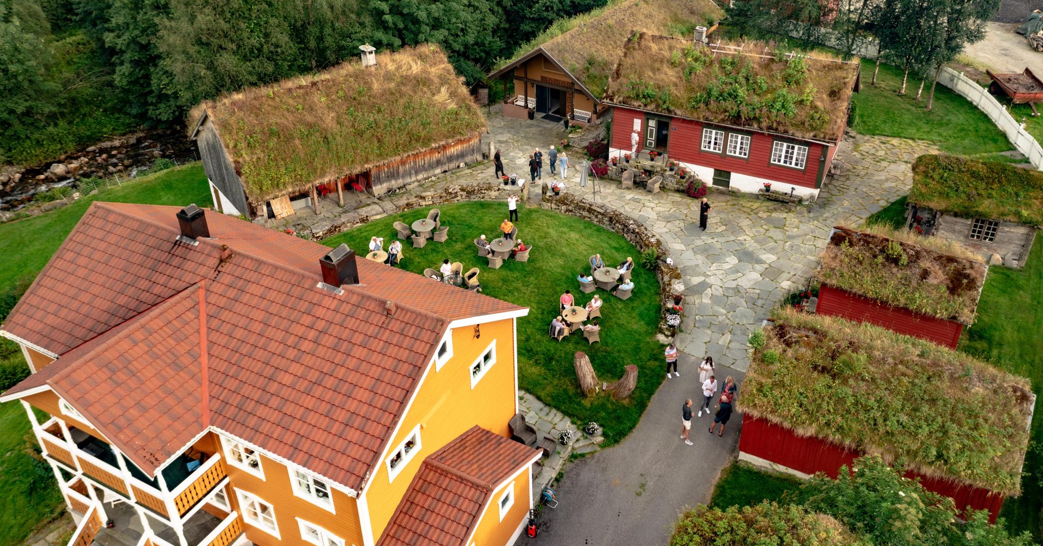 Rekkedal Gjestegard - Events and local cuisine