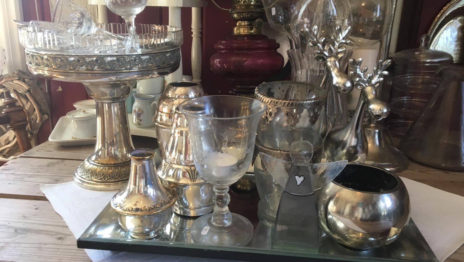 Decorative objects