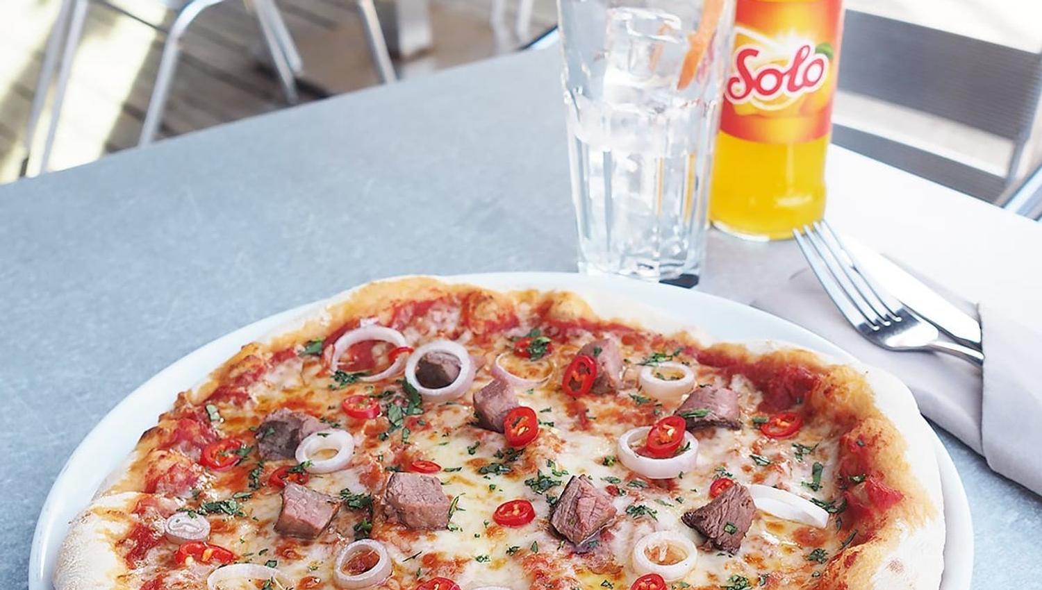 Time for pizza!