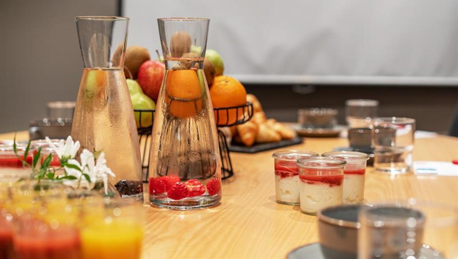 Food in meeting
