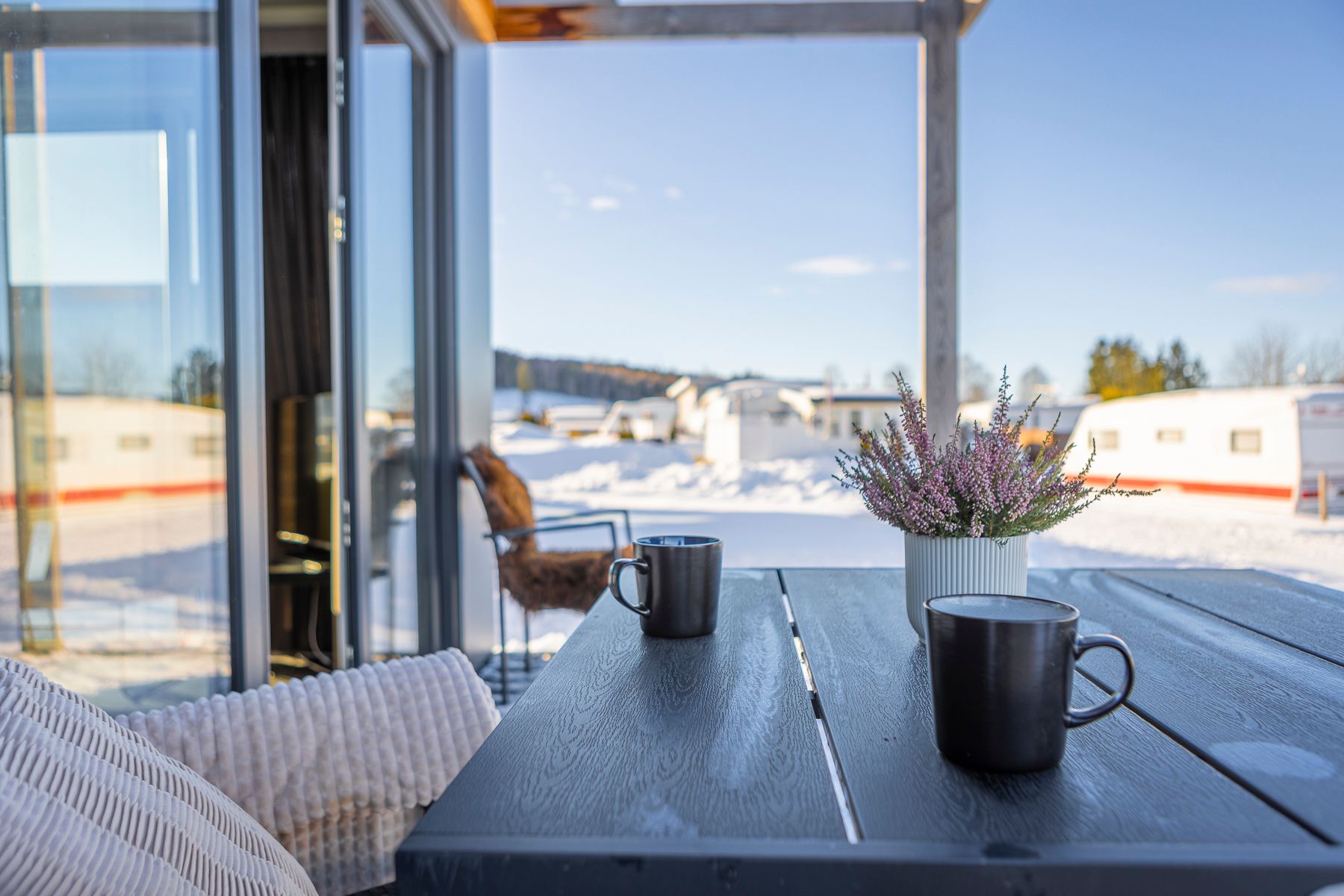 Hytte på Topcamp Mjøsa om vinteren