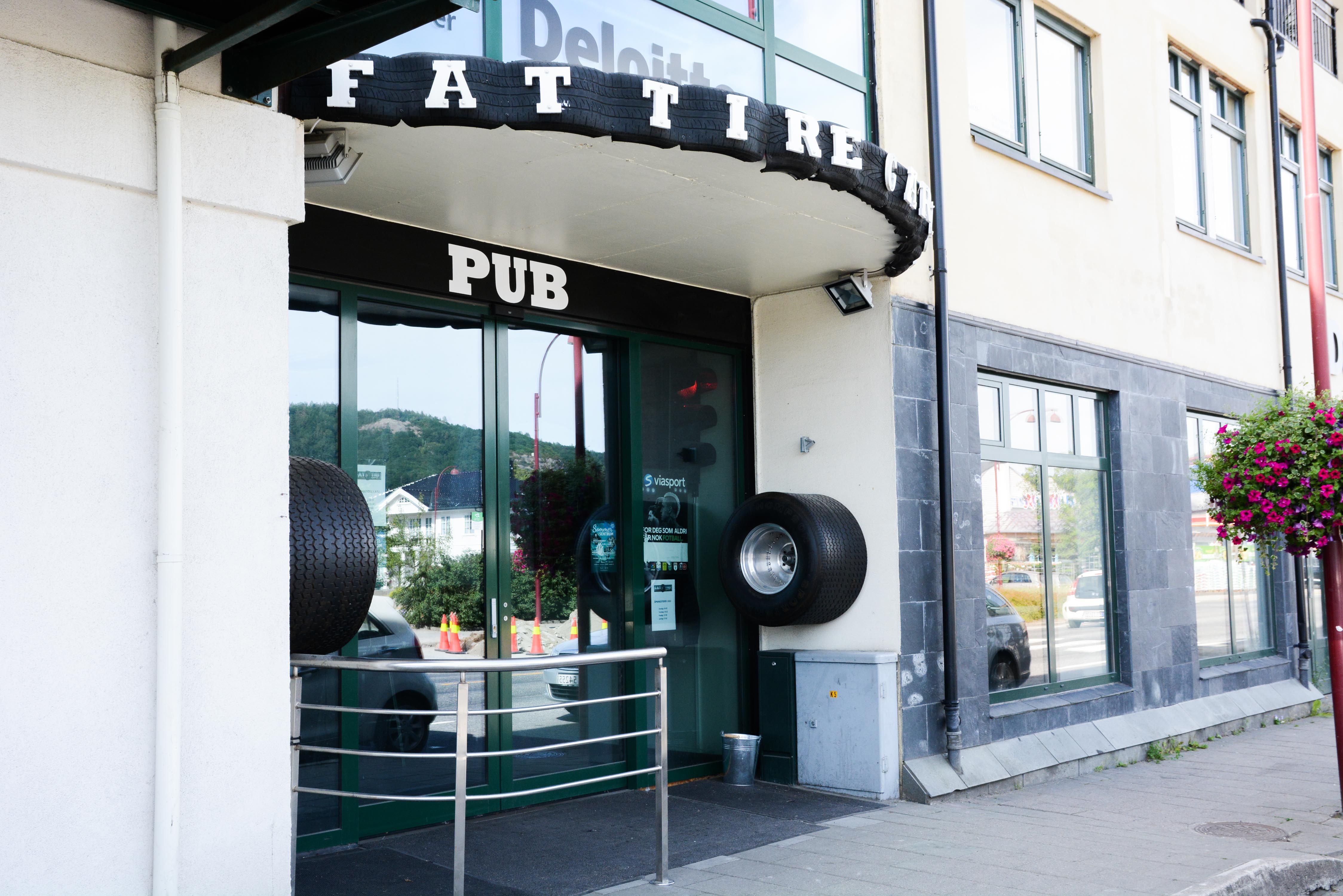 Fat Tire Garage Pub
