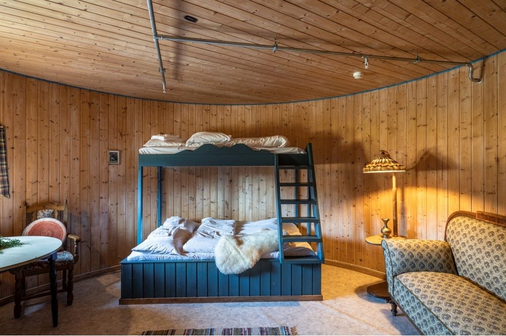 Stay the night in the silo at Bakkaåno Camping & Gjestegard!