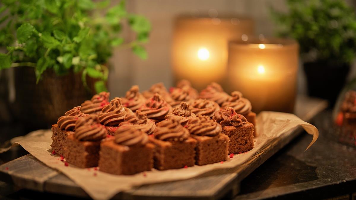 Chocolate cake