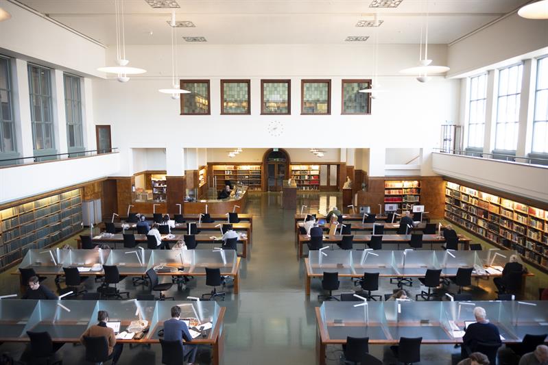 Reading room