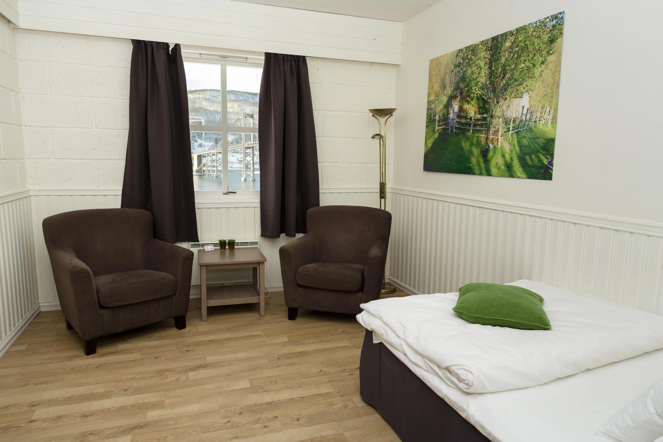 Hotel single room 1