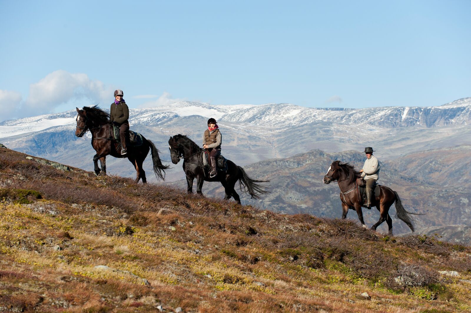 Ridetur i høstfjellet med Fjellrittet