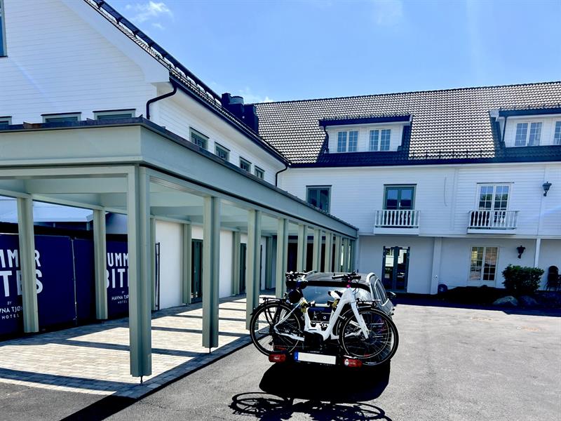 The entrance area