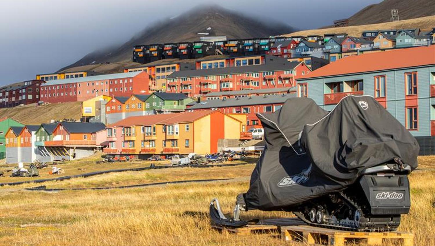 Colourful houses in Longyearbyen