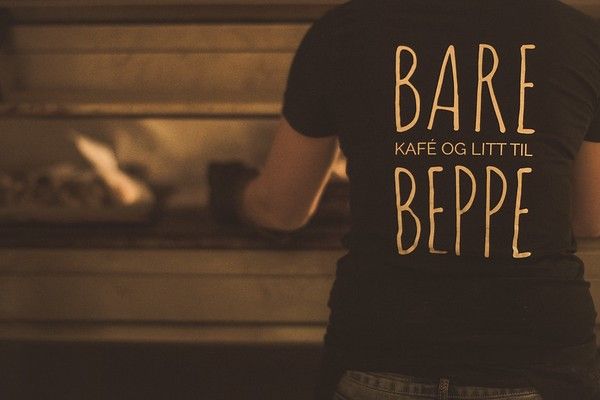 T-shirt with logo