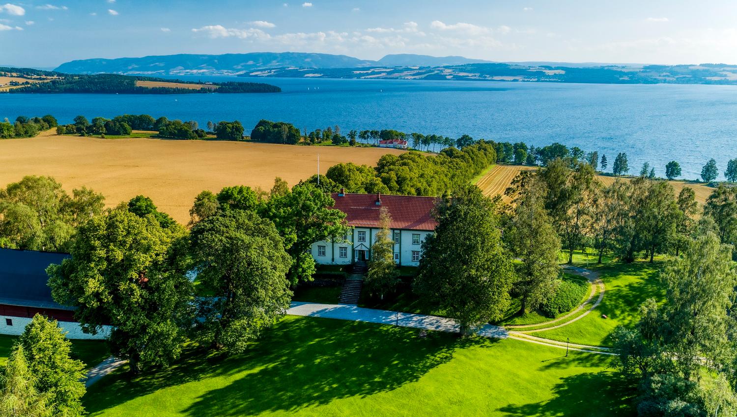 Hoel Gård på Nes i Ringsaker