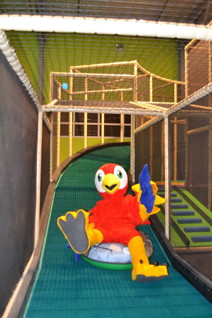 Amigo's mascot