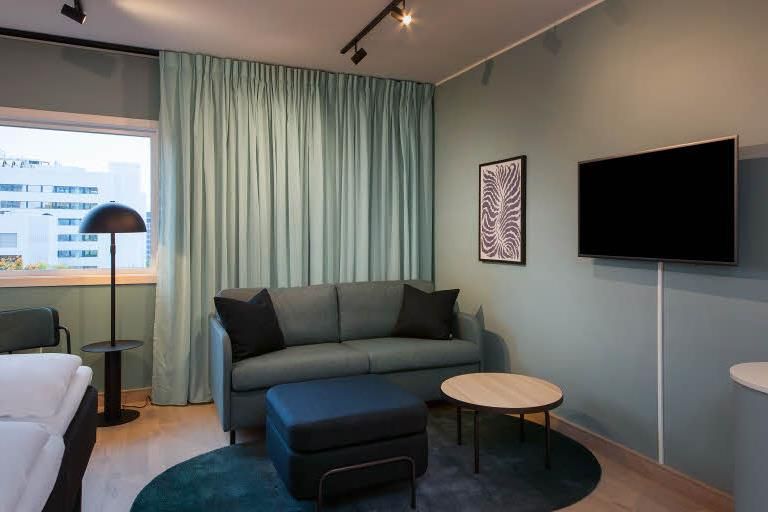 Seating section in the Superior Room at Scandic Helsfyr
