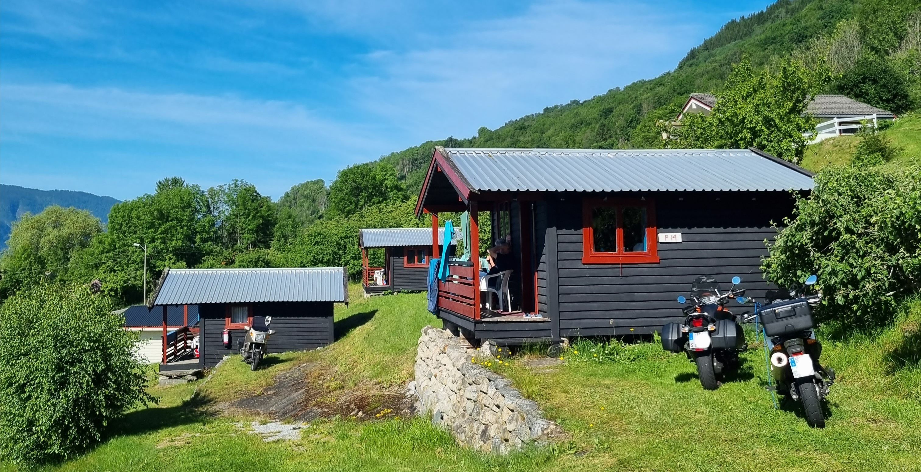 Systrond Motell Hyttesenter og Camping
