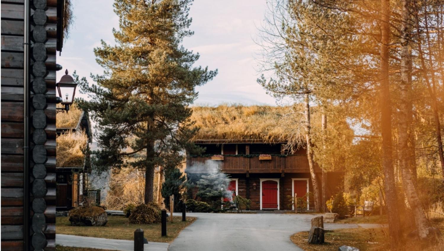 Storfjord Hotel ligger landlig og idyllisk til i rolige omgivelser.