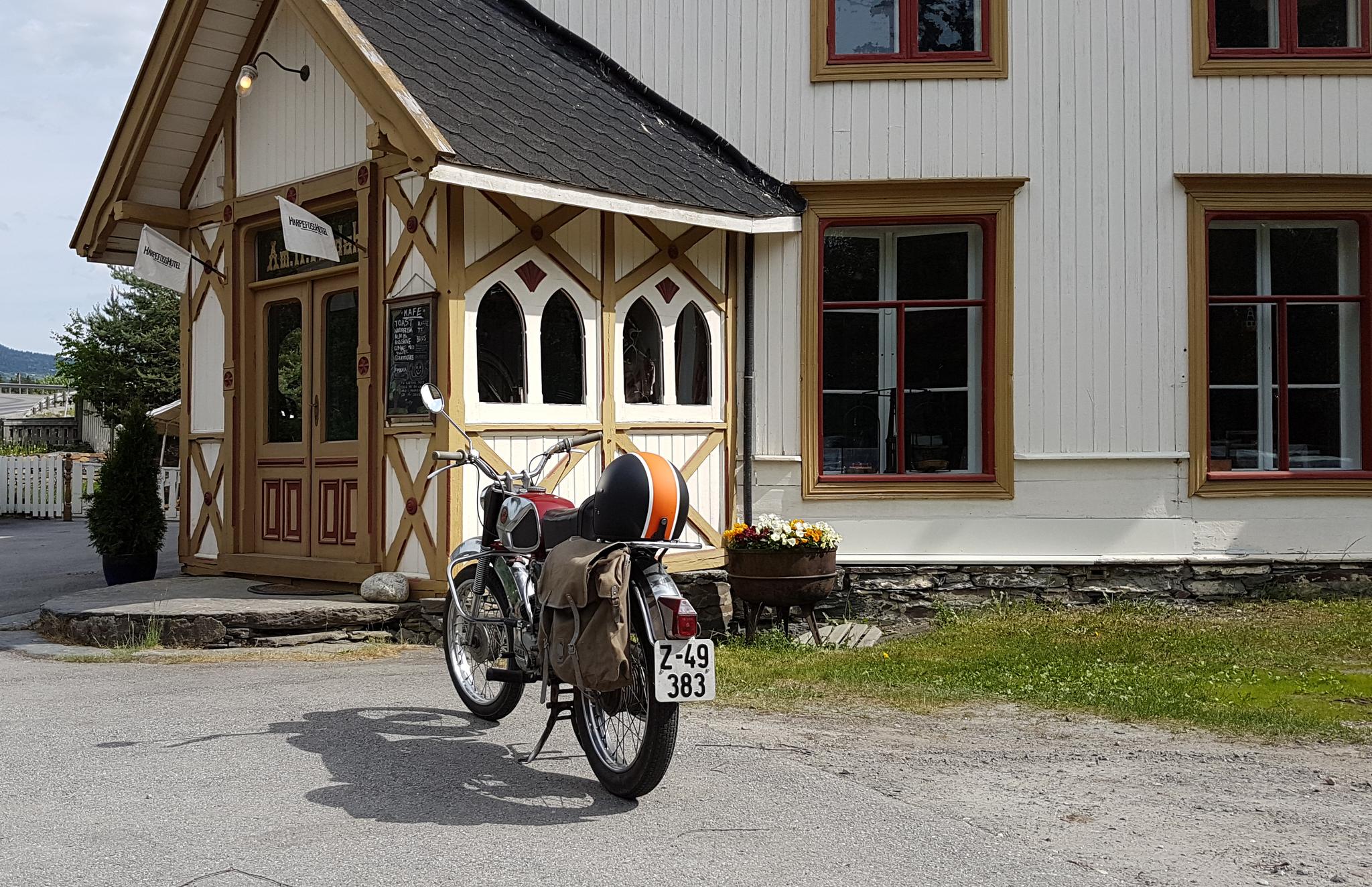 Kafe og landhandleri inngang