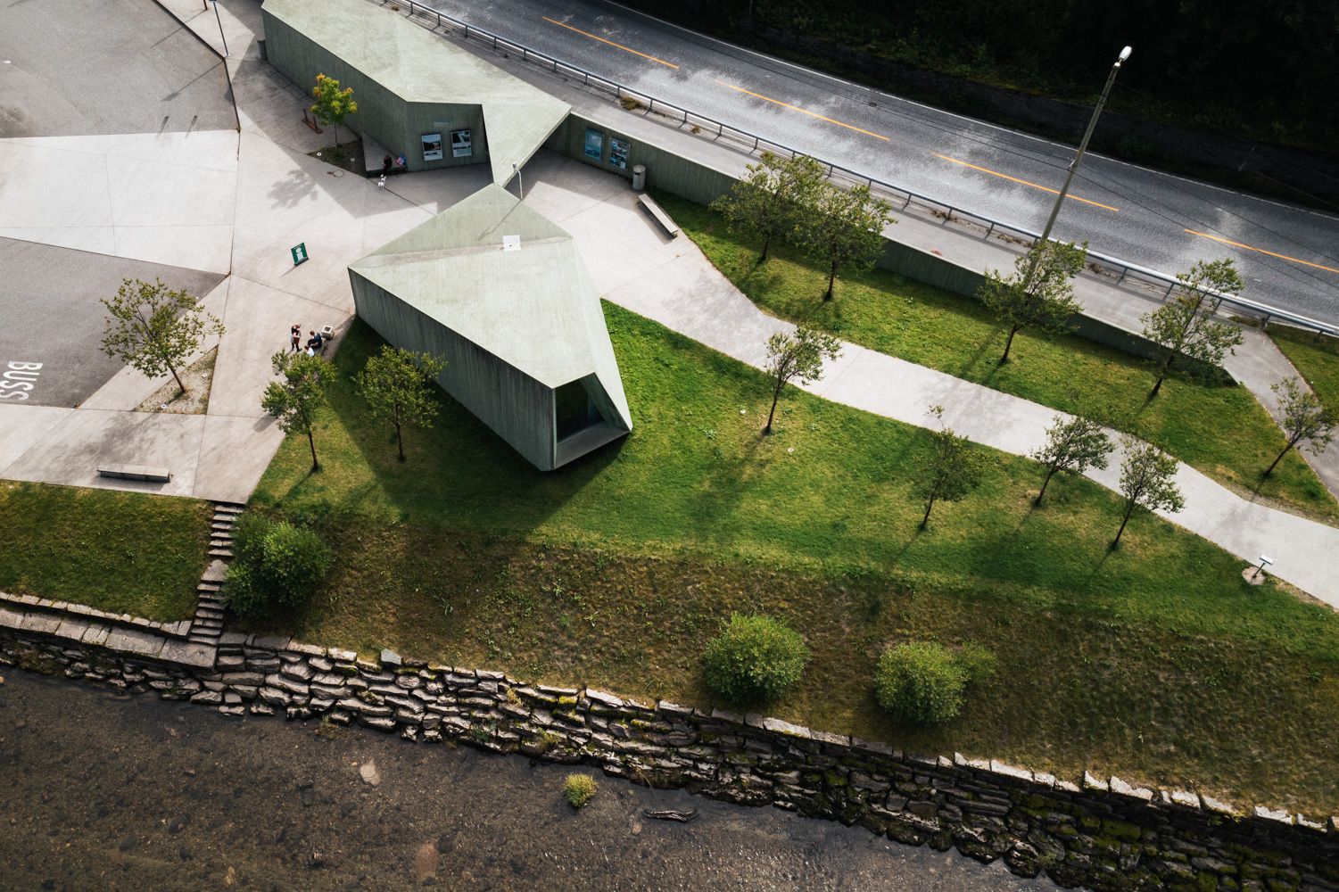 Modern visitor center at Steinsdalsfossen, featuring unique architecture and a scenic location.